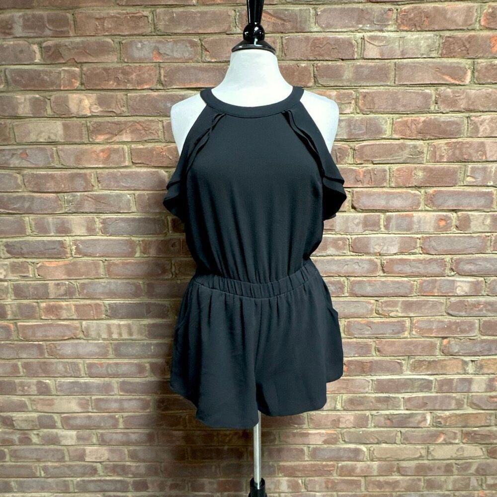 Peach Love Women’s Black Sleeveless Halter Romper Sz Large
